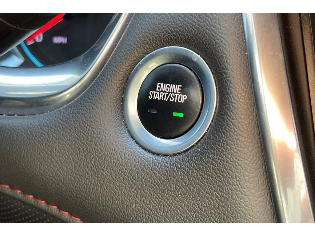 Used 2022 Chevrolet Traverse RS image 34