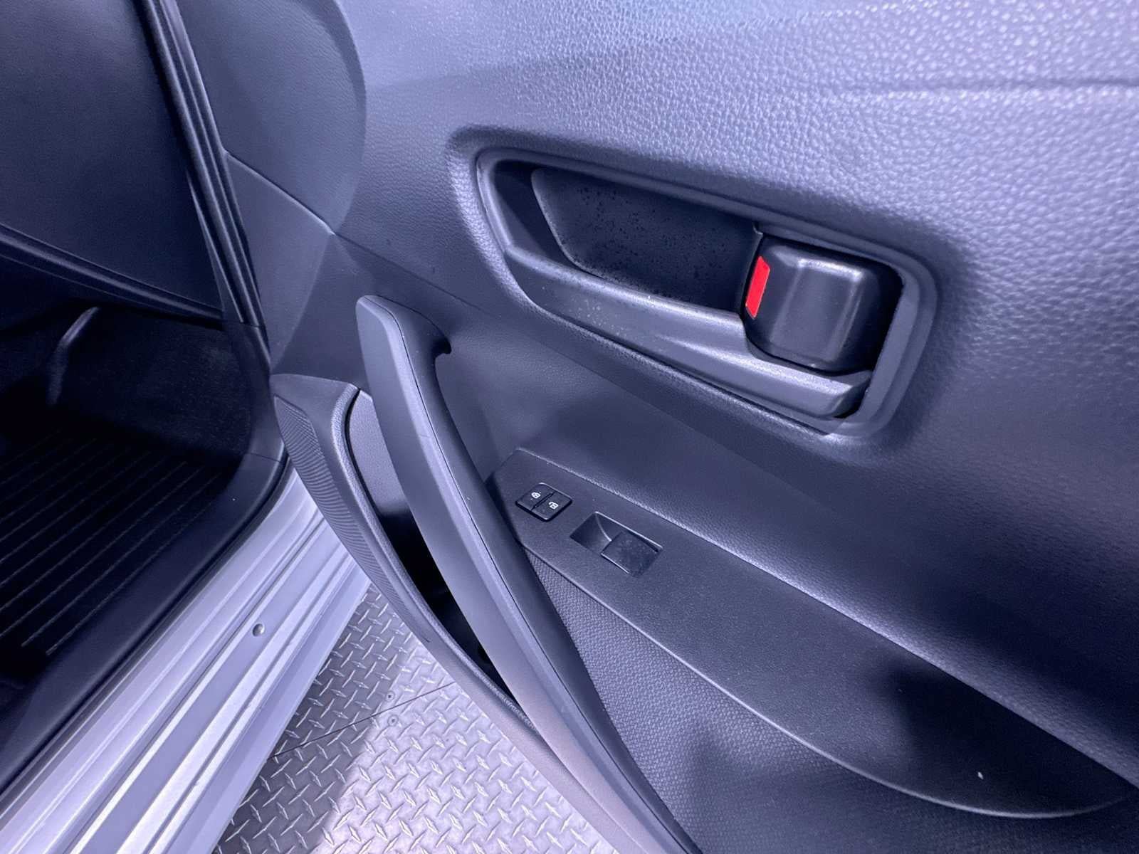 Used 2025 Toyota Corolla LE FWD image 35