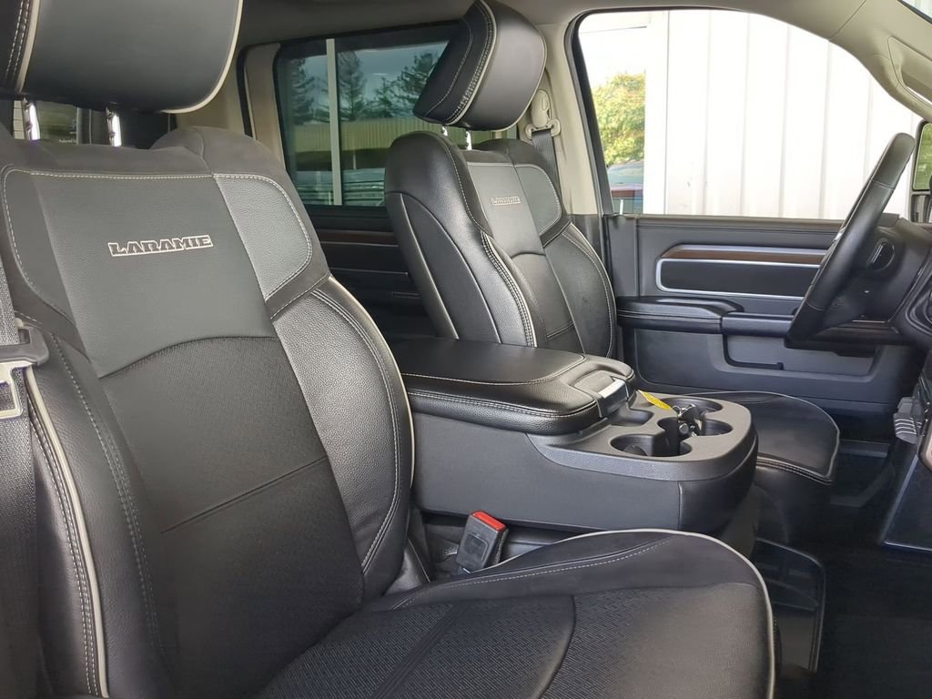 Used 2024 RAM 2500 Laramie AWD/4WD image 8