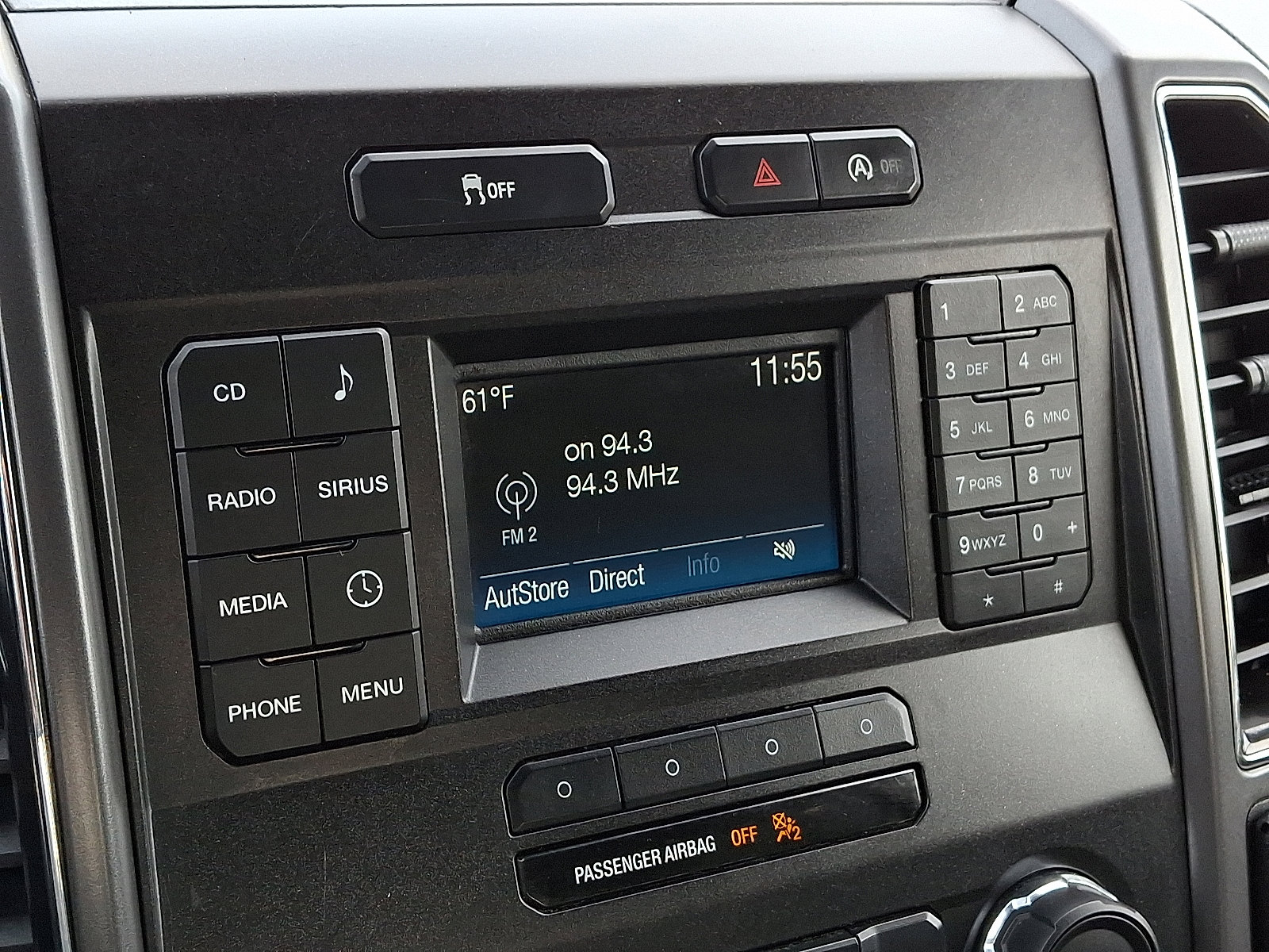 Used 2017 Ford F150 XLT image 19