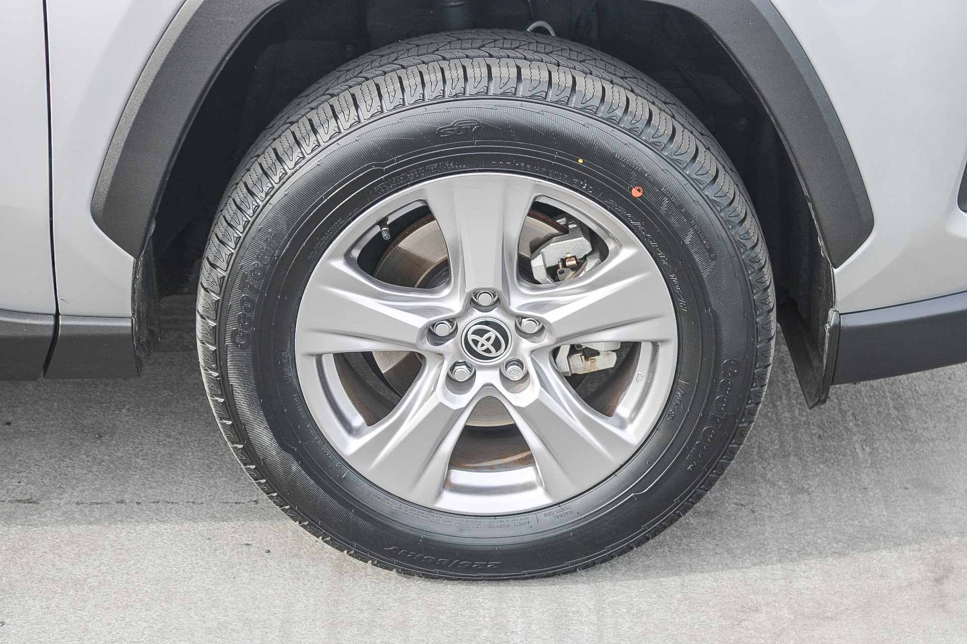 Certified 2023 Toyota RAV4 XLE w/ Convenience Package image 11