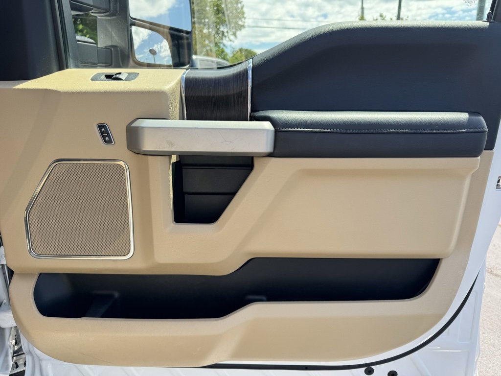 Used 2021 Ford F250 Lariat w/ Lariat Value Package image 25