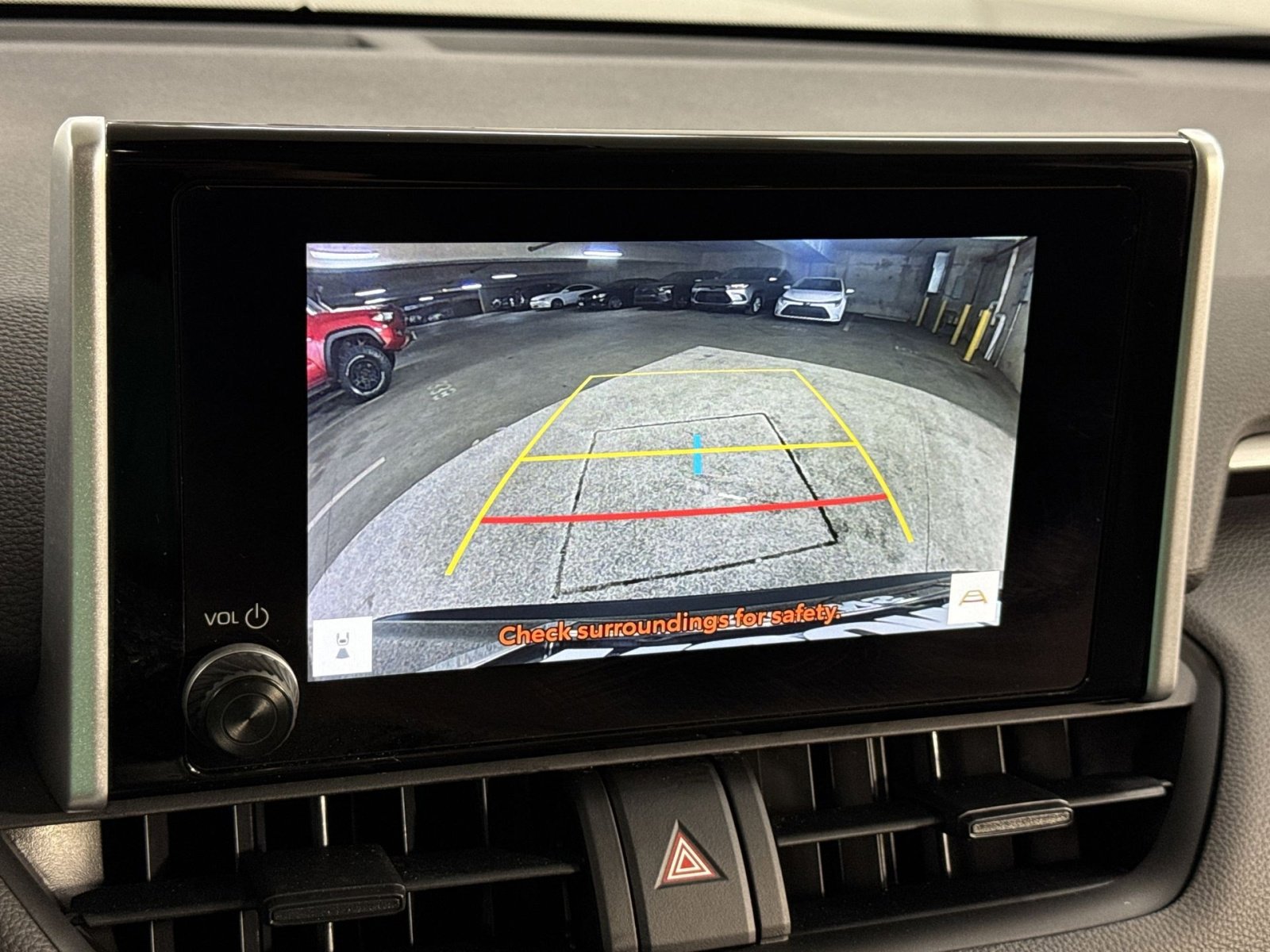 Used 2023 Toyota RAV4 LE AWD/4WD image 31