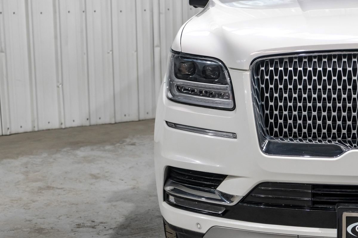 Used 2021 Lincoln Navigator L Black Label w/ Cargo Convenience Package image 52