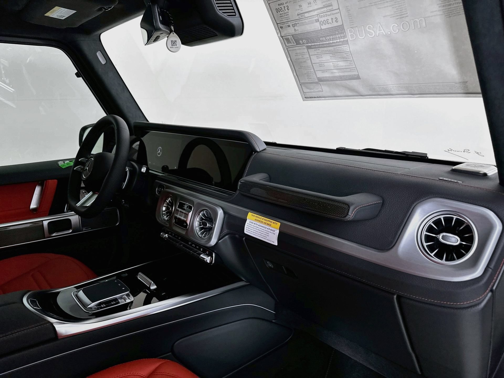 New 2027 Mercedes-Benz G 580 e image 32