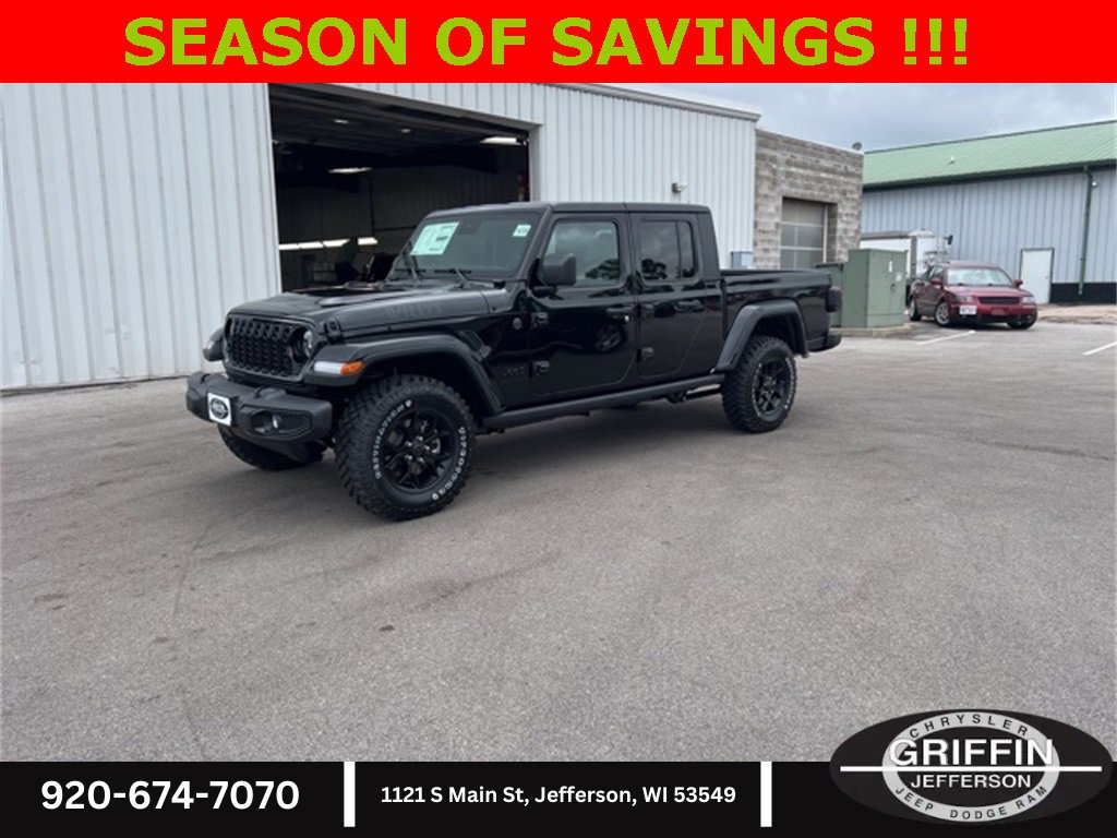 New 2025 Jeep Gladiator Sport image 2