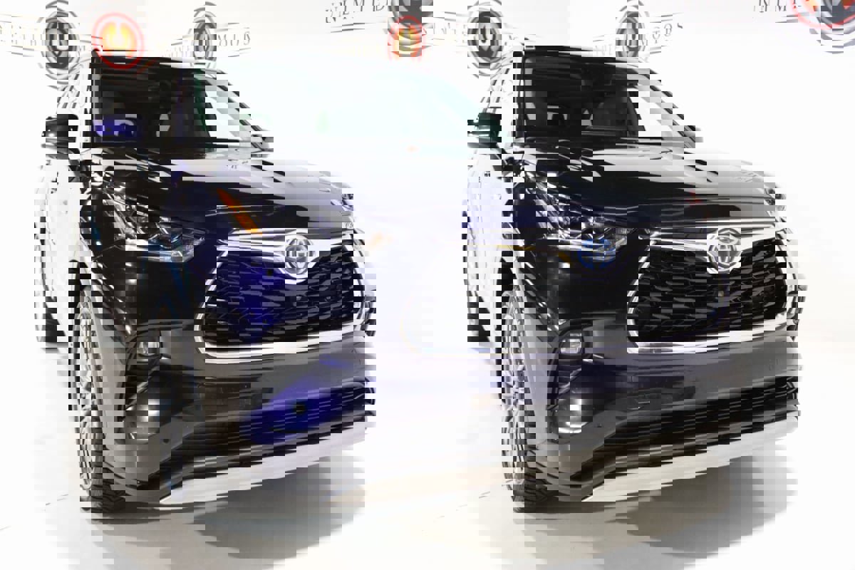 Used 2021 Toyota Highlander Platinum image 29