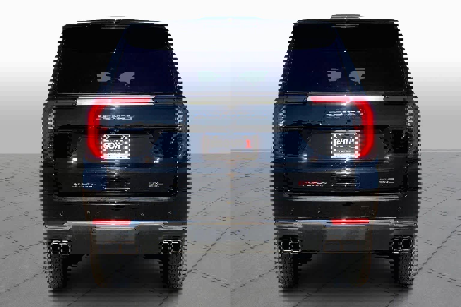 Used 2025 GMC Yukon Denali image 5