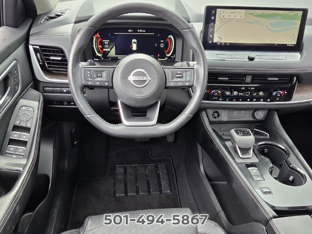 Certified 2024 Nissan Rogue Platinum w/ Platinum Premium Package FWD image 11