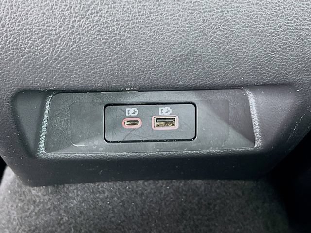 Used 2025 Nissan Altima 2.5 SV FWD image 31