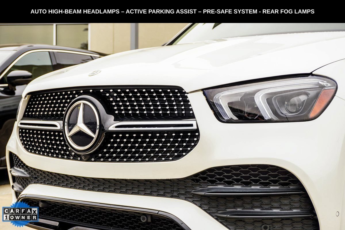 Used 2022 Mercedes-Benz GLE 580 4MATIC w/ Night Package image 2