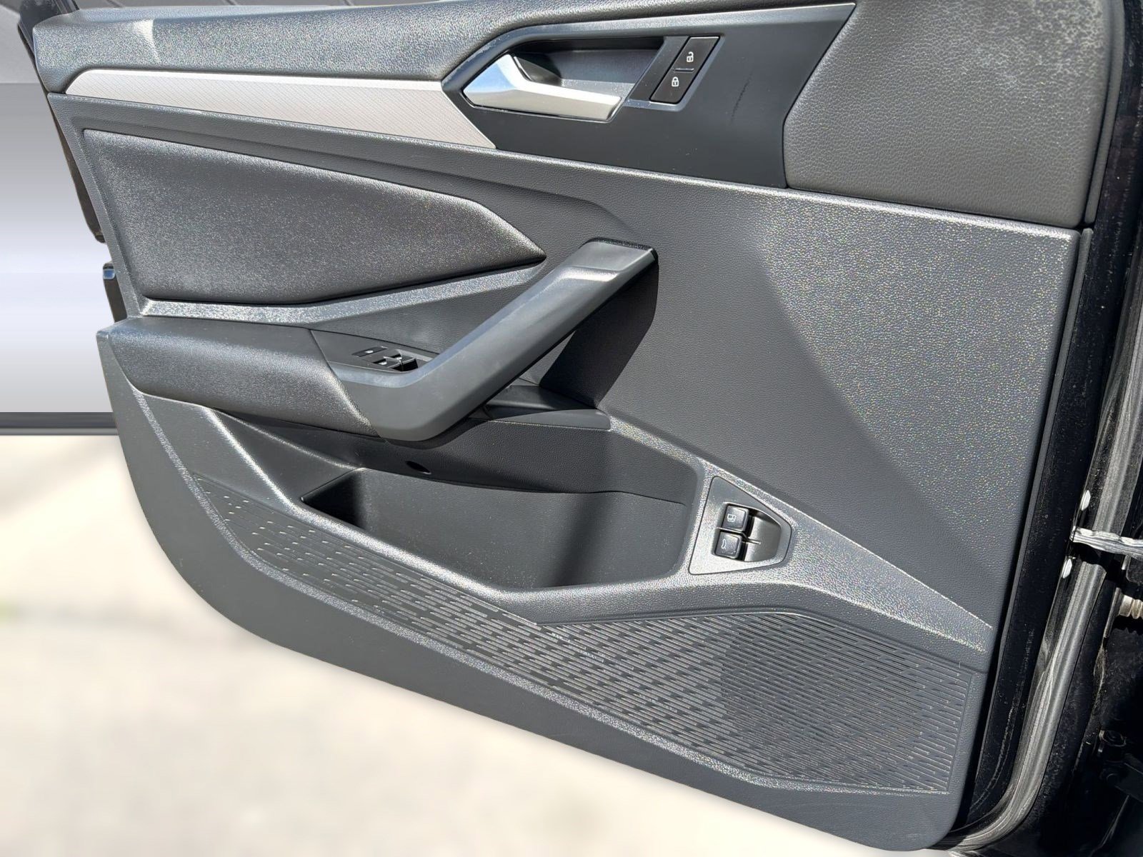 Used 2021 Volkswagen Jetta S FWD image 19