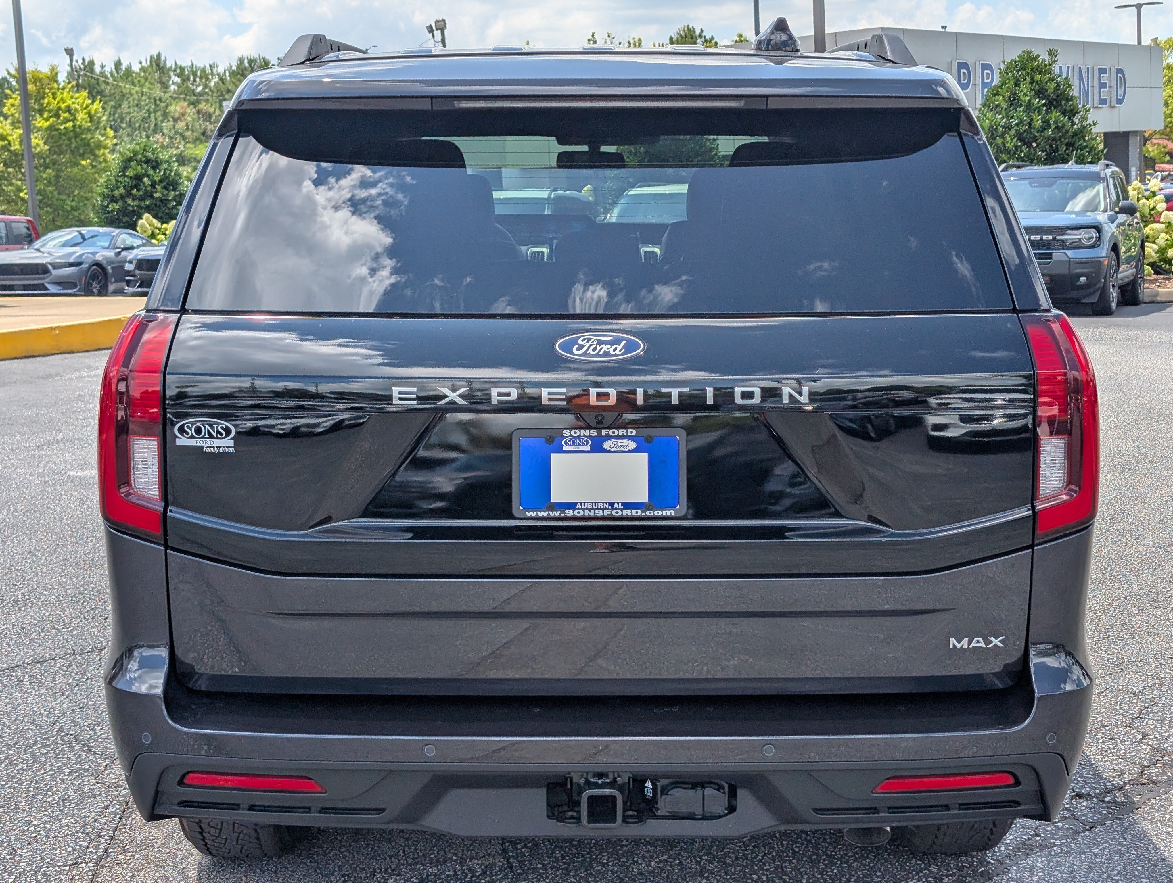 New 2027 Ford Expedition Max Active RWD image 10