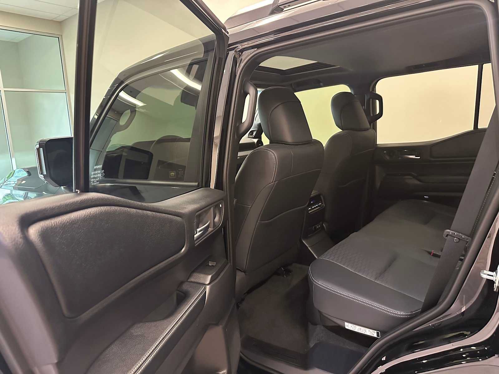 Certified 2026 Toyota Land Cruiser w/ Premium Package AWD/4WD image 35