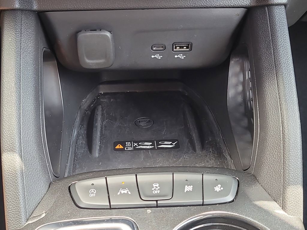 Used 2025 Chevrolet TrailBlazer ACTIV w/ Convenience Package FWD image 25