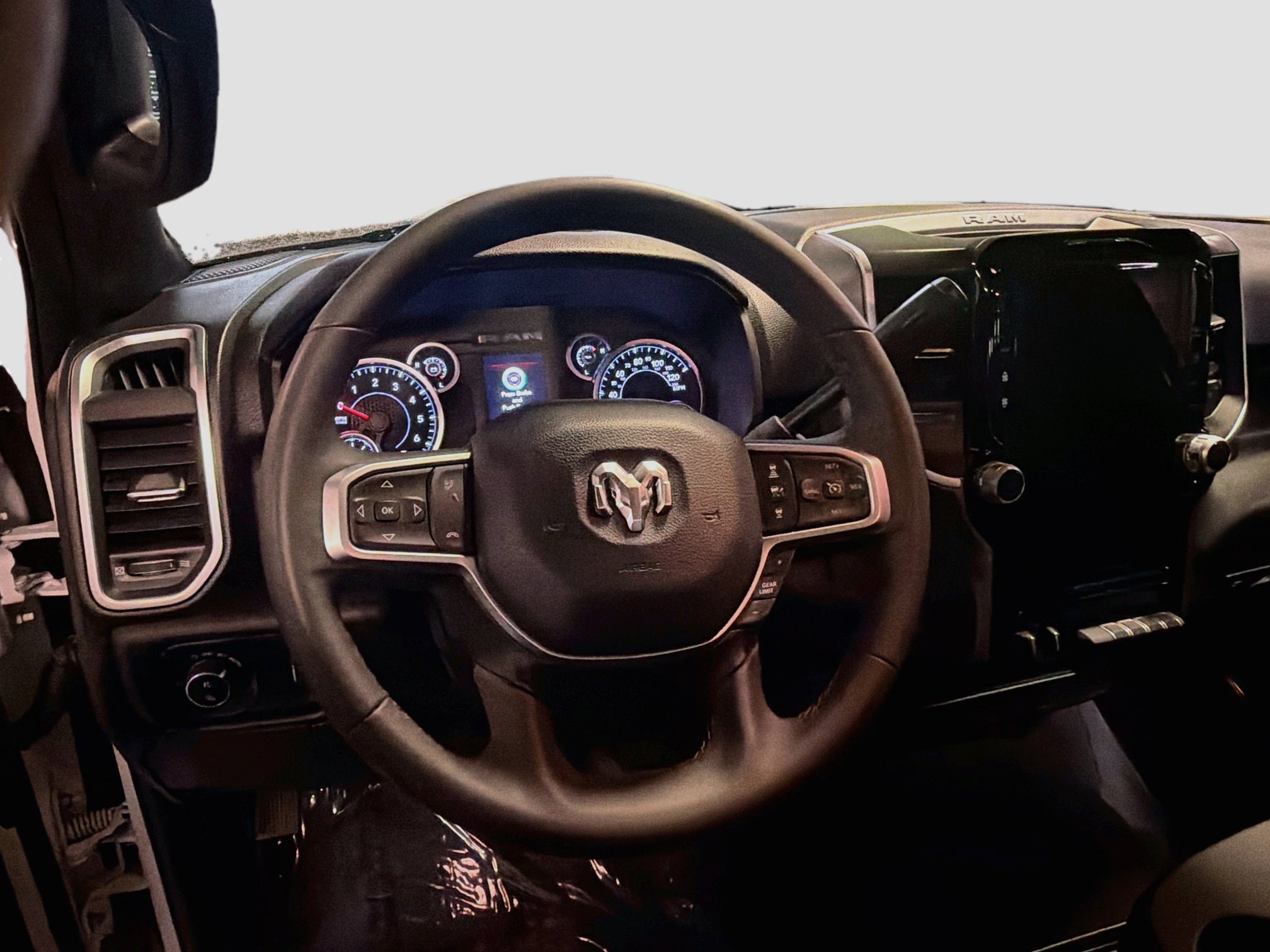 Used 2025 RAM 2500 Big Horn AWD/4WD image 17