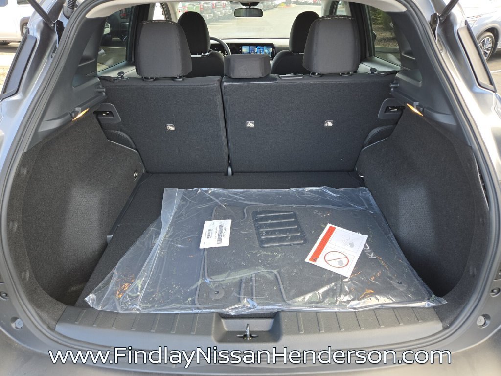 New 2026 Nissan Kicks SV w/ Cold Weather Package FWD image 14