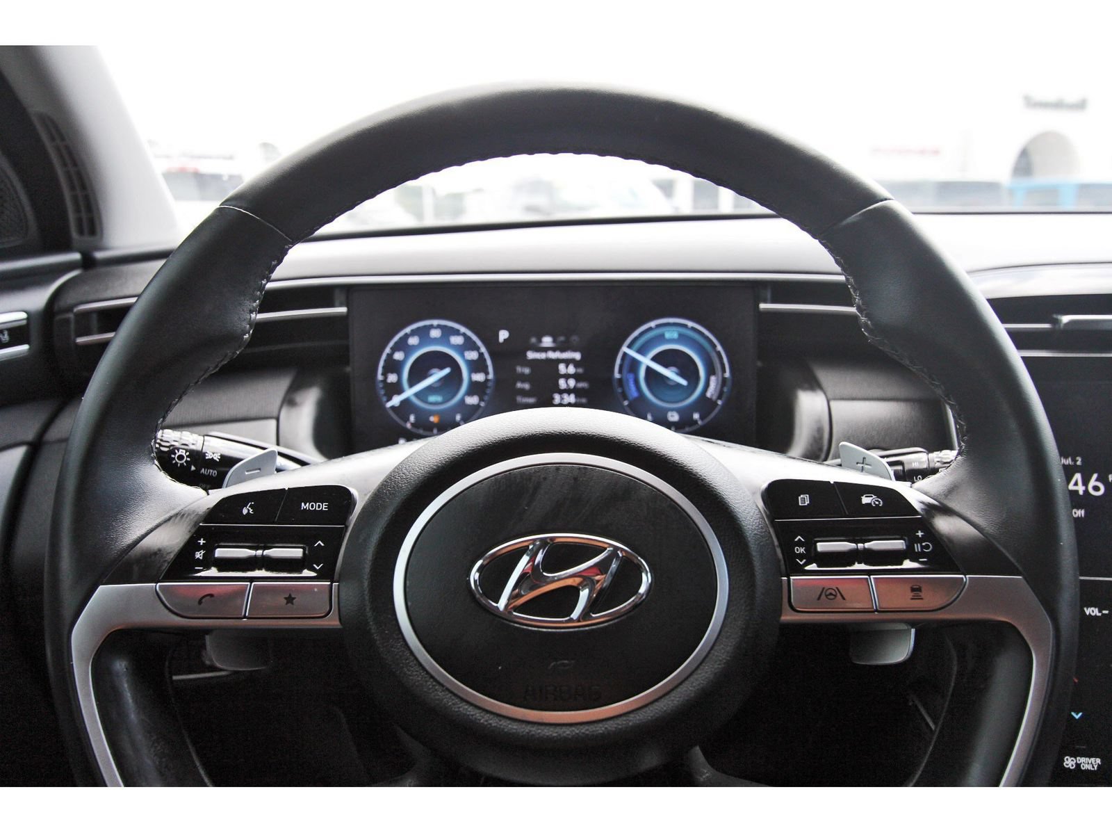 Used 2024 Hyundai Tucson Limited AWD/4WD image 16