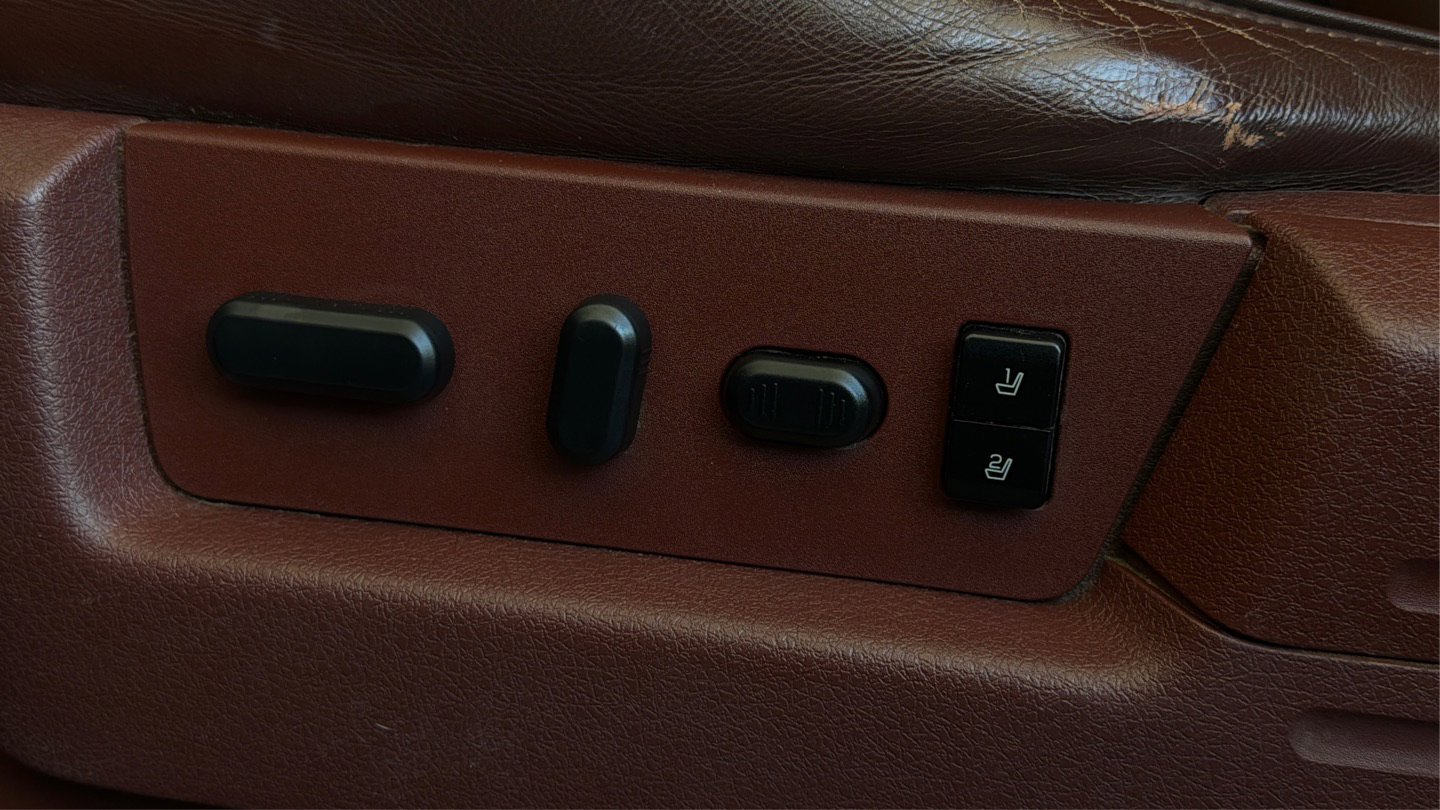 Used 2014 Ford F150 King Ranch w/ King Ranch Luxury Package AWD/4WD image 46