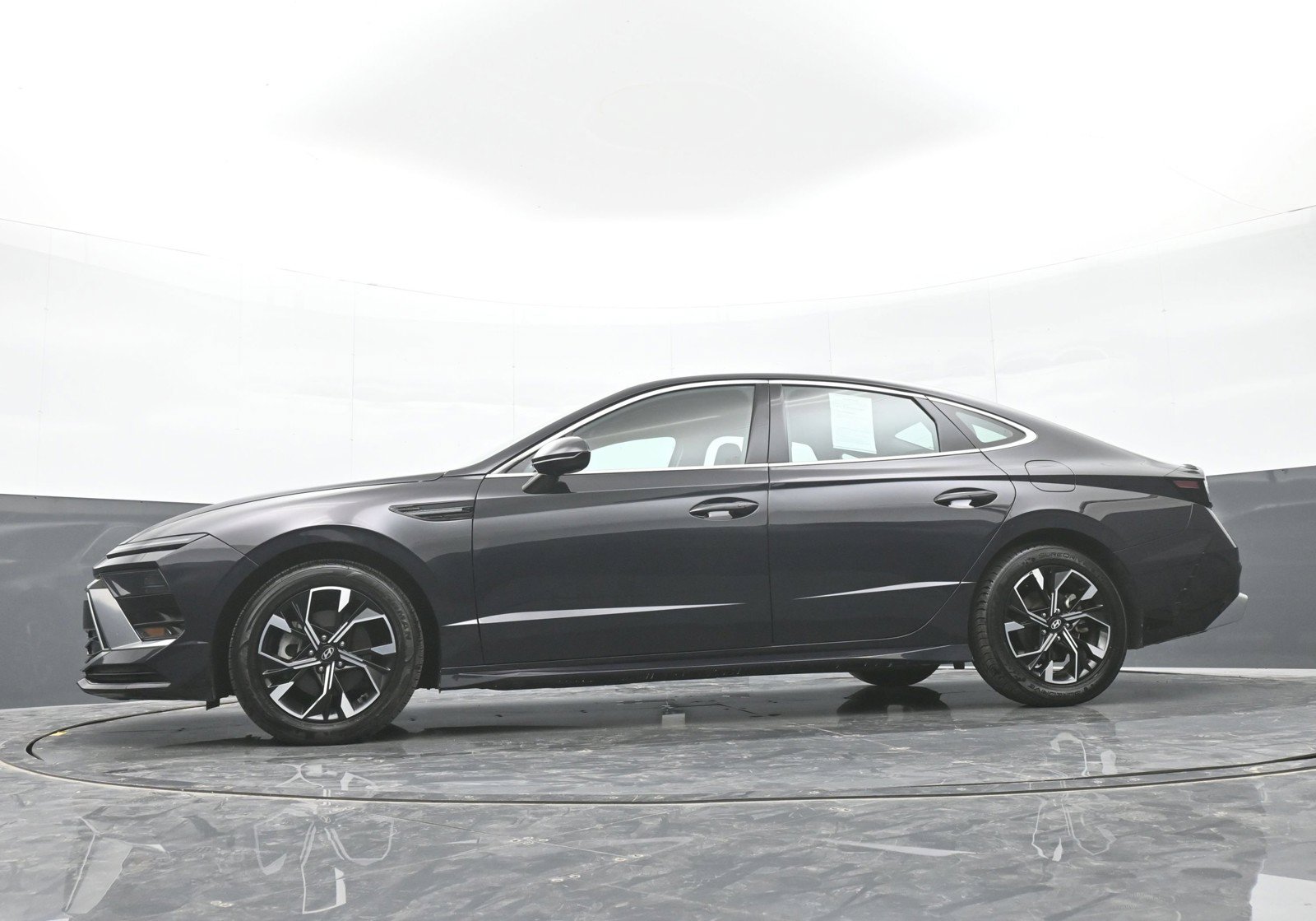 Certified 2024 Hyundai Sonata SEL FWD image 44