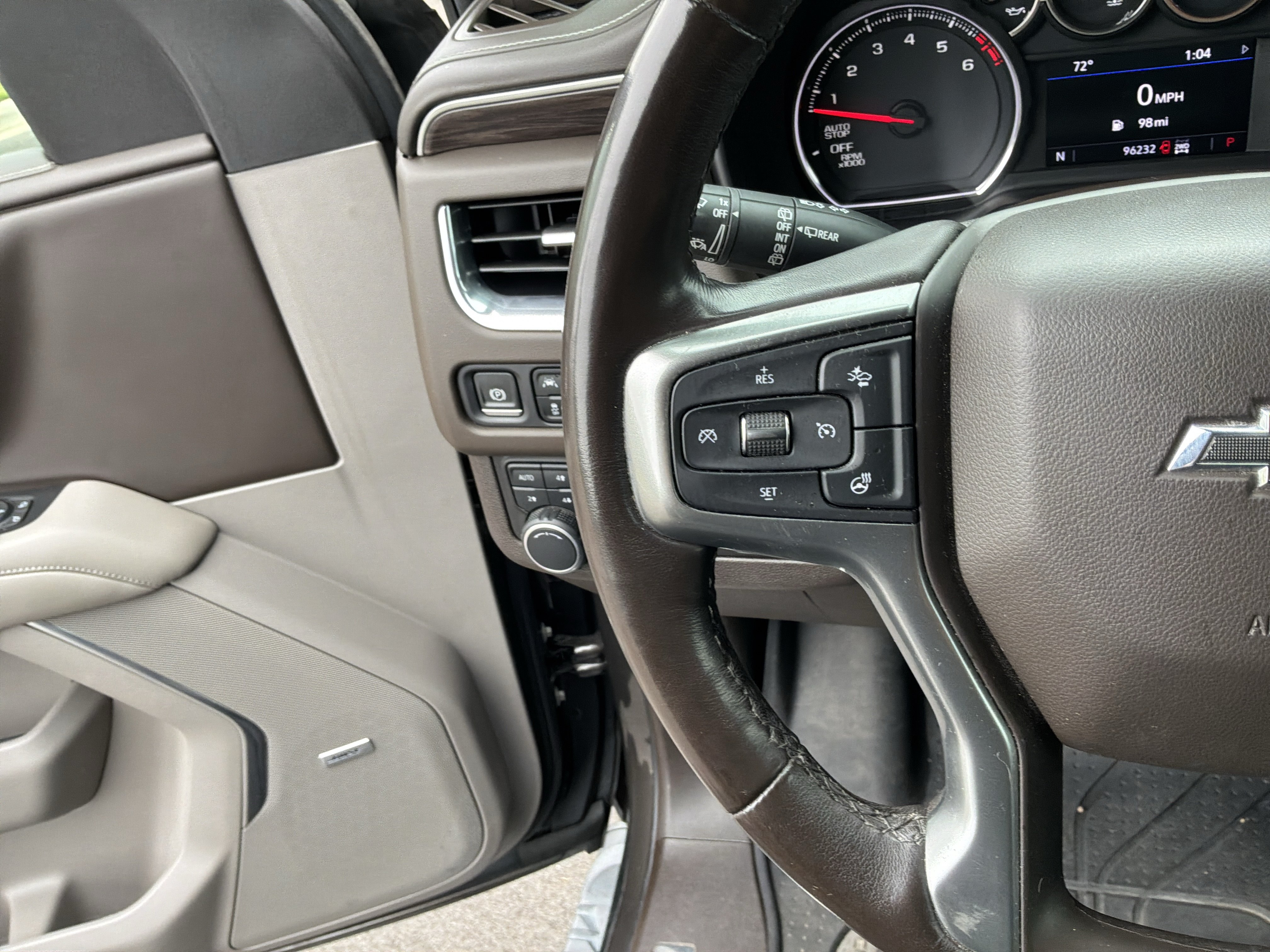 Used 2021 Chevrolet Tahoe Z71 w/ Z71 Signature Package AWD/4WD image 19