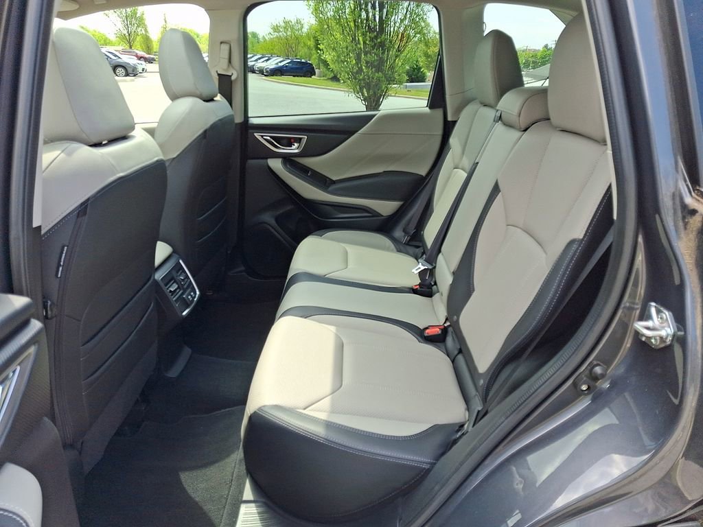 Certified 2023 Subaru Forester Limited AWD/4WD image 11
