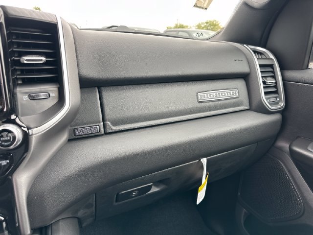 New 2027 RAM 1500 4x4 Crew Cab image 23