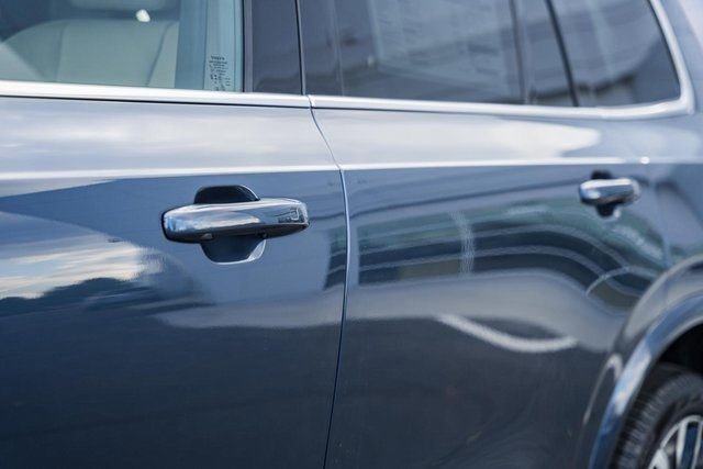 New 2026 Volvo XC90 B6 Ultra image 16