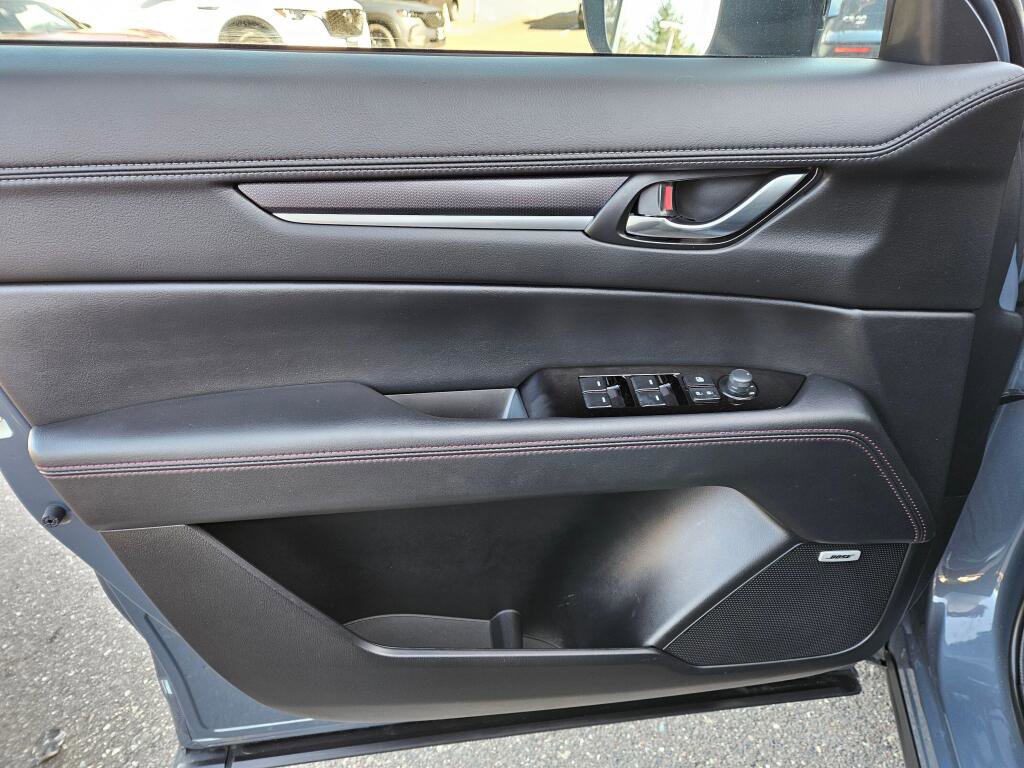 Certified 2021 MAZDA CX-5 Carbon Edition image 19