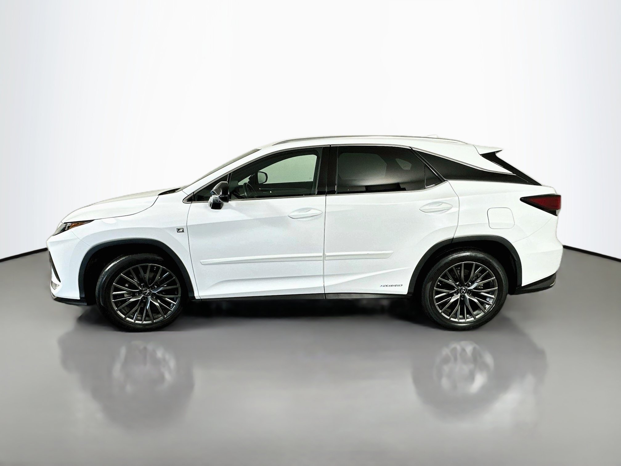 Certified 2021 Lexus RX 450h F Sport w/ Cold Weather Package (CT) AWD/4WD image 4
