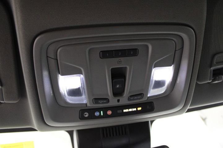 Used 2023 GMC Sierra 1500 SLT w/ SLT Premium Package image 47