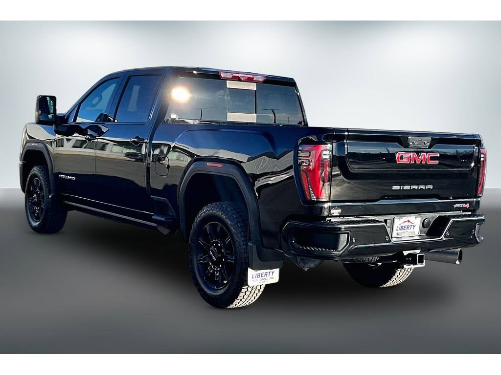 Used 2024 GMC Sierra 2500 AT4 w/ AT4 Premium Plus Package image 2