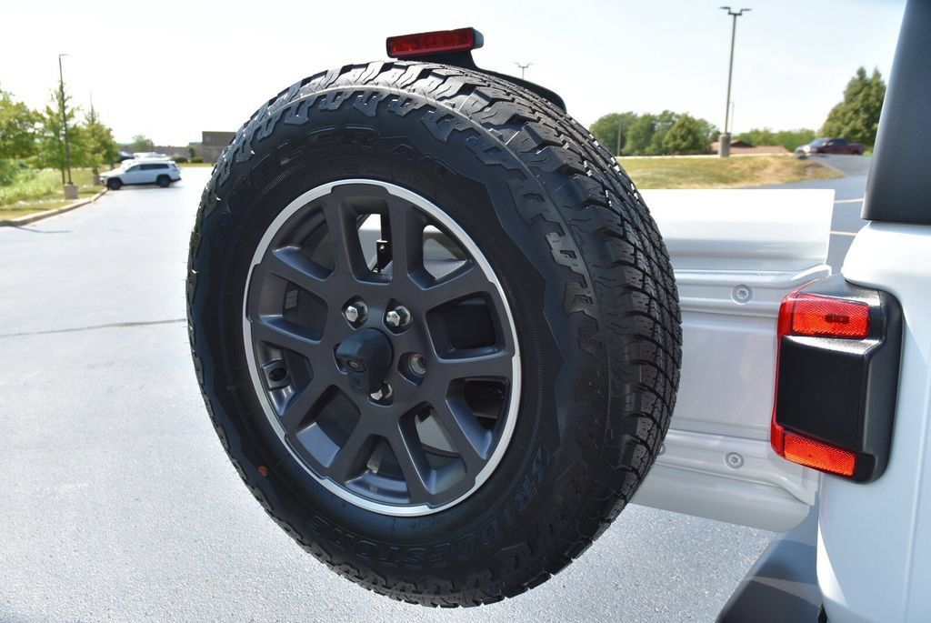Used 2021 Jeep Wrangler Unlimited Sport AWD/4WD image 30