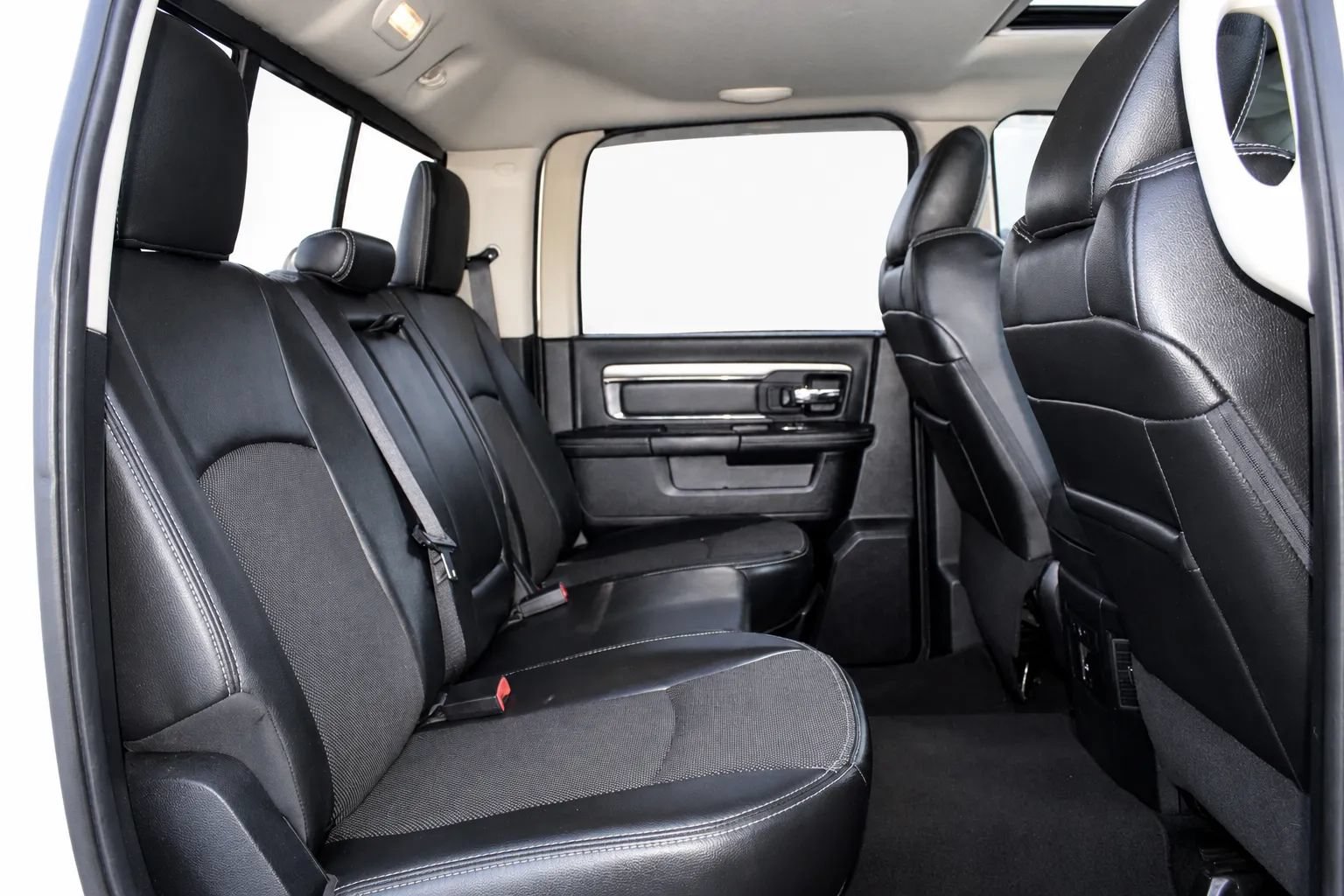 Used 2014 RAM 1500 Sport w/ Sport Premium Group AWD/4WD image 19