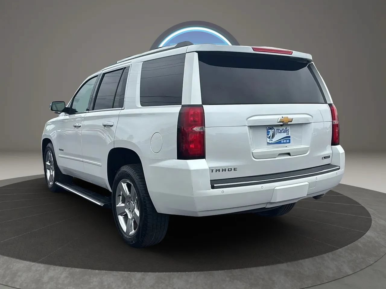Used 2017 Chevrolet Tahoe Premier RWD image 11