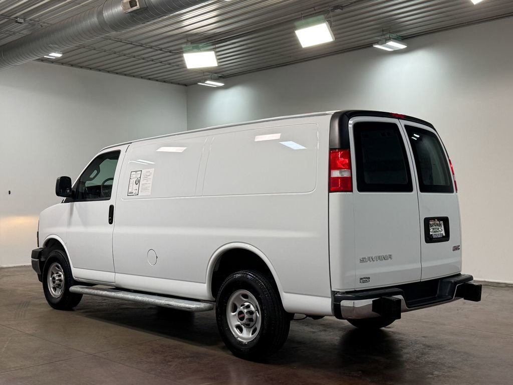 Used 2024 GMC Savana 2500 w/ Driver Convenience Package image 31