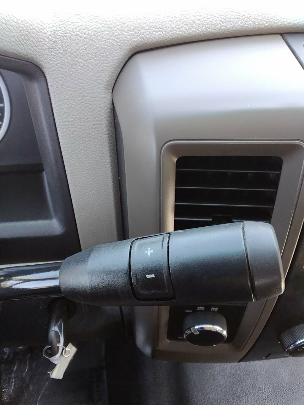 Used 2011 RAM 1500 ST w/ Protection Group AWD/4WD image 16