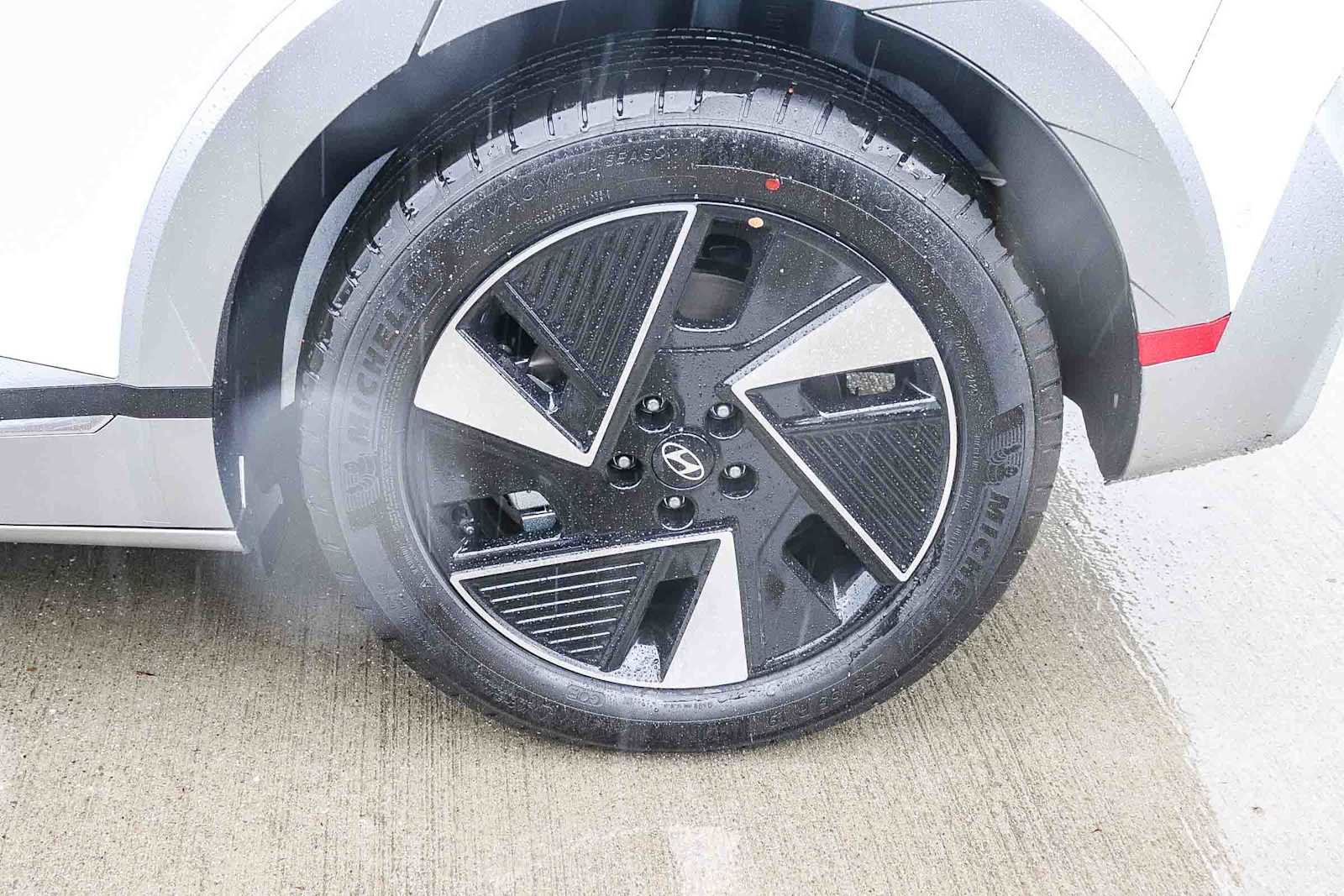 New 2026 Hyundai Ioniq 5 Limited RWD image 11