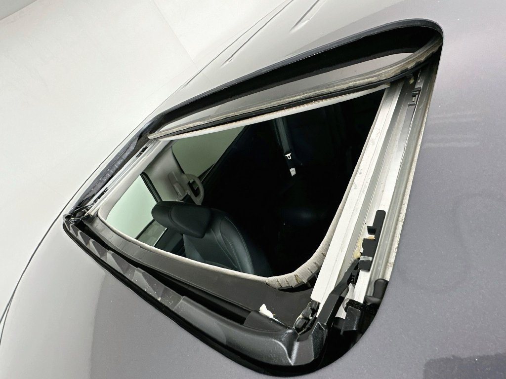 Certified 2025 Honda Odyssey EX-L image 21