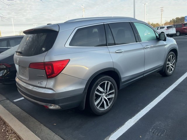 Used 2016 Honda Pilot Touring image 7