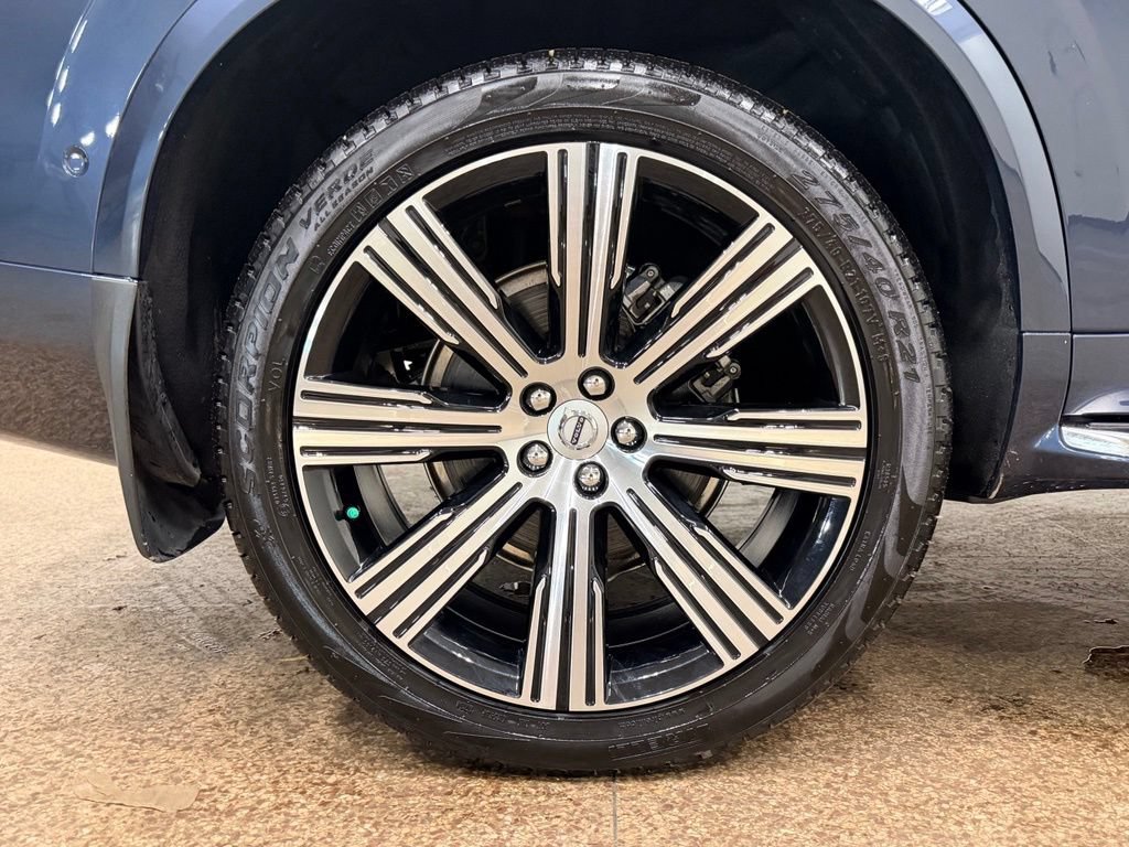 Used 2025 Volvo XC90 B6 Plus w/ Protection Package AWD/4WD image 26