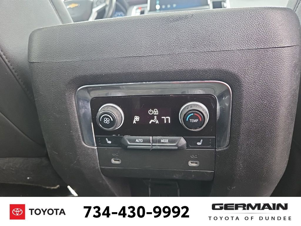Used 2022 Chevrolet Suburban LT w/ LT Signature Package image 20