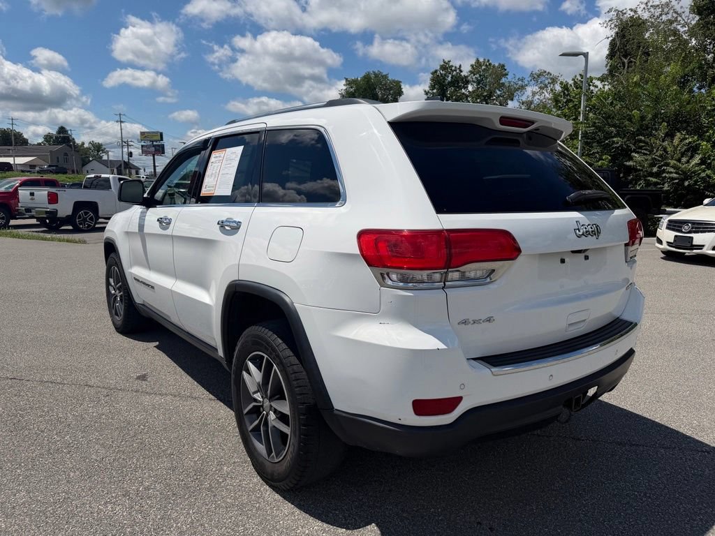 Certified 2017 Jeep Grand Cherokee Limited AWD/4WD image 3
