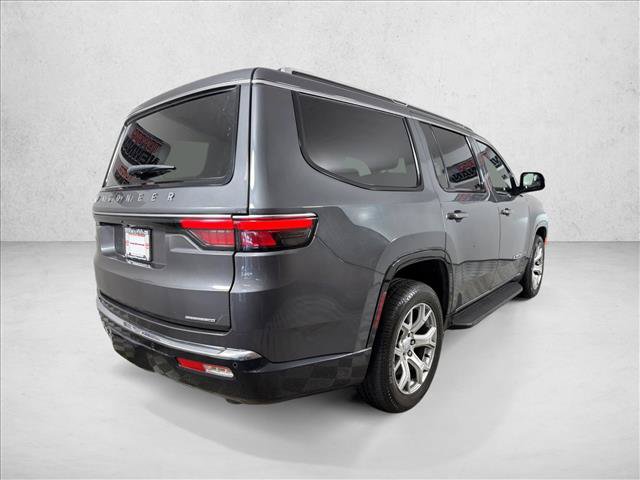 Used 2022 Jeep Wagoneer Series II AWD/4WD image 4