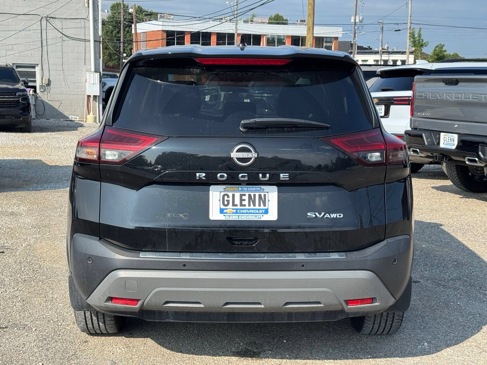 Used 2023 Nissan Rogue SV AWD/4WD image 5