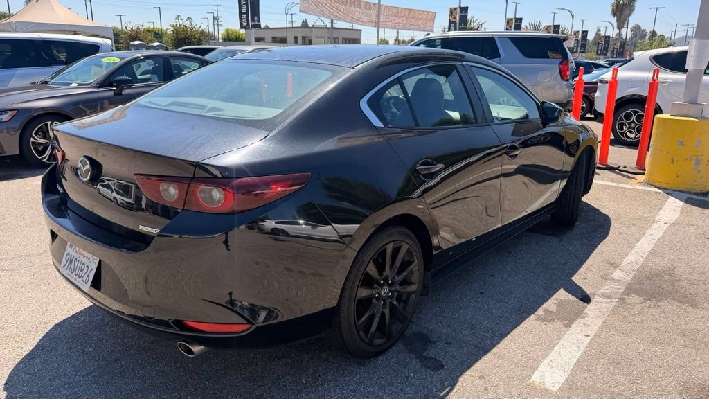 Used 2024 MAZDA MAZDA3 s FWD image 3
