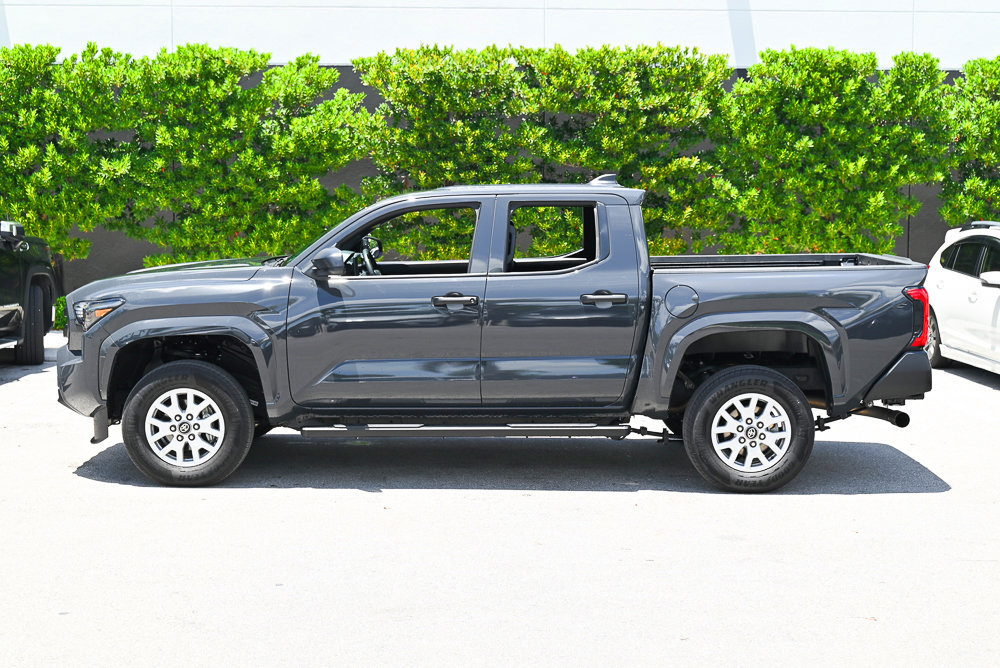 Used 2026 Toyota Tacoma SR RWD image 7