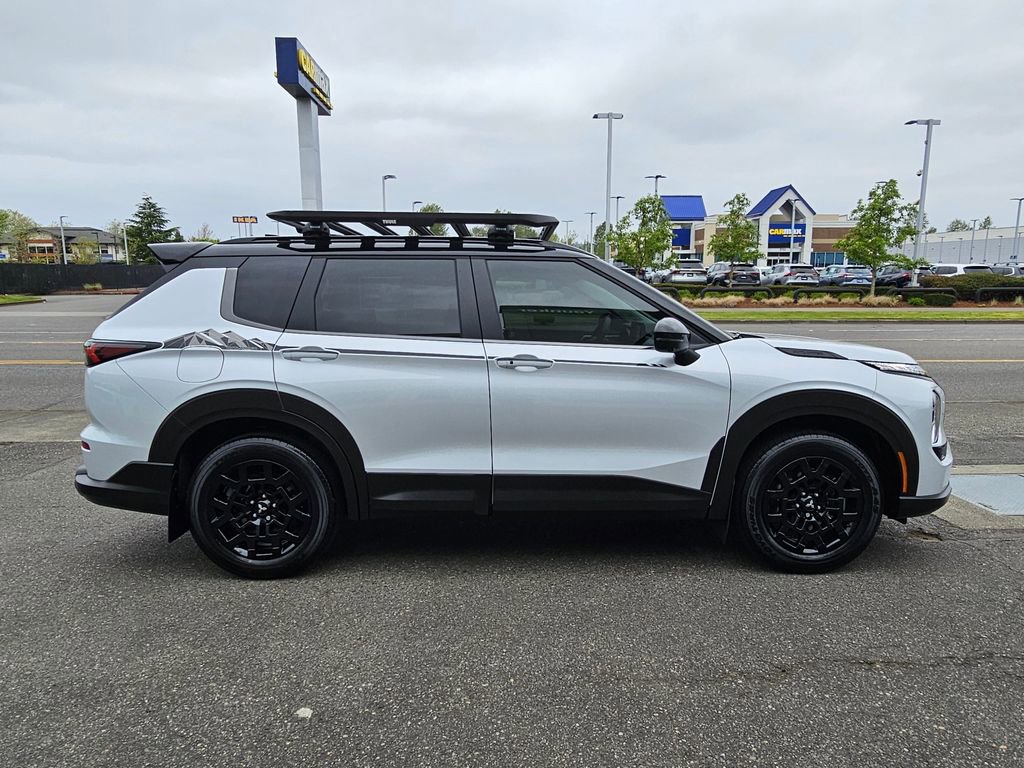 New 2026 Mitsubishi Outlander AWD image 4