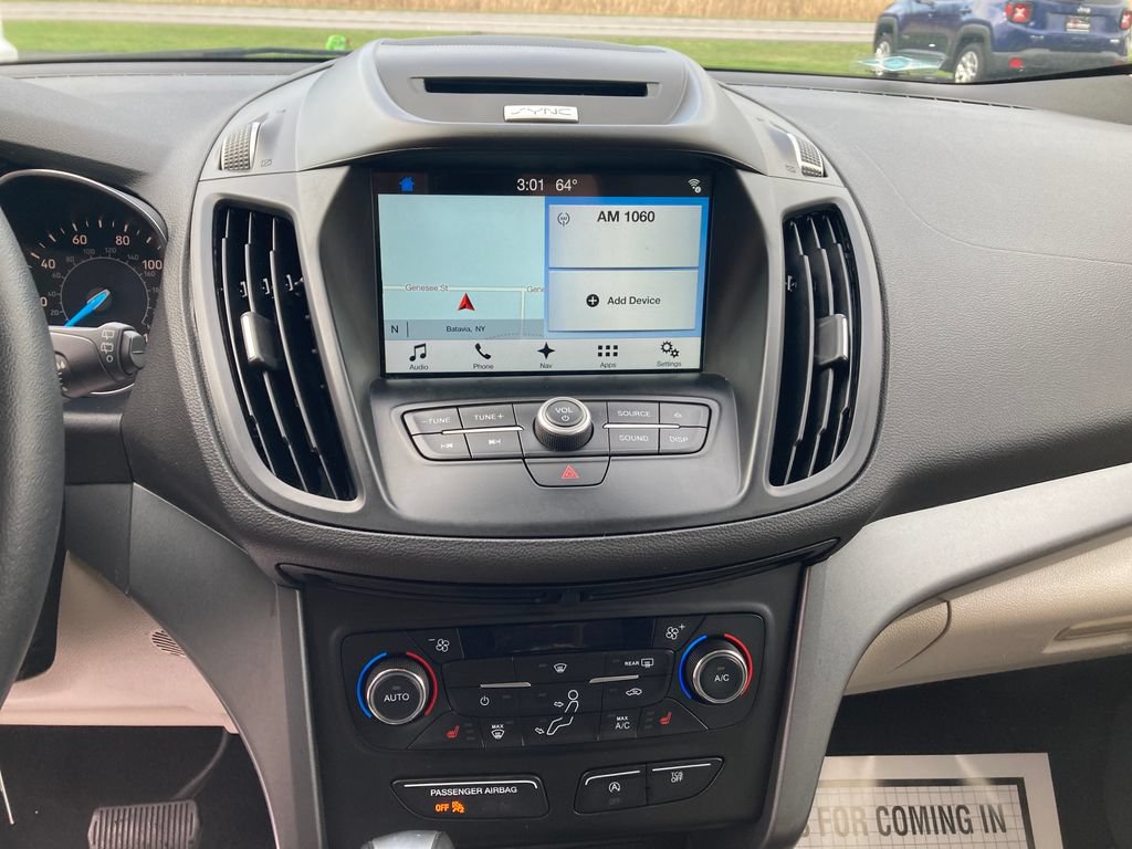 Used 2017 Ford Escape SE w/ SE Leather Comfort Package AWD/4WD image 22