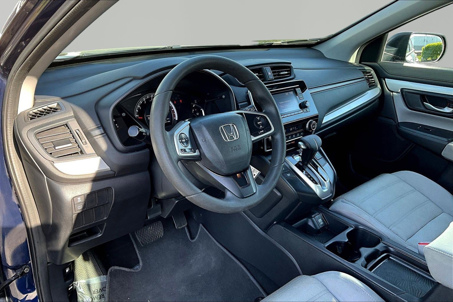 Used 2018 Honda CR-V LX image 17